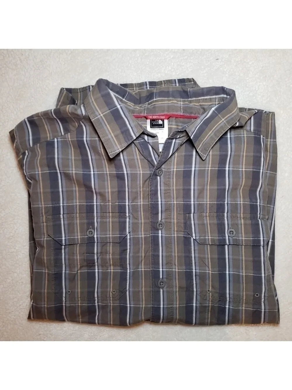 The North Face Mens Button Down Shirt Size Medium